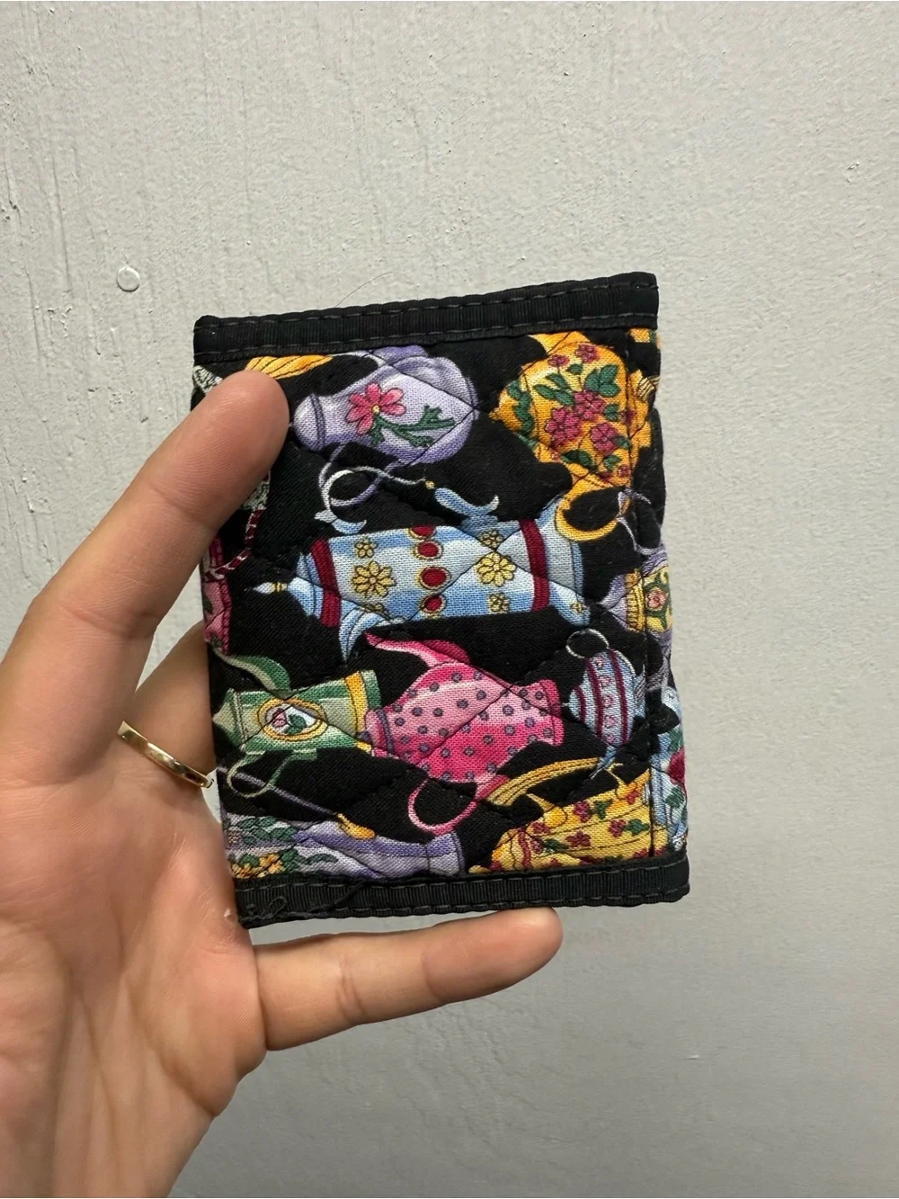 Vintage Larenda Wallet - Picture 2 of 4